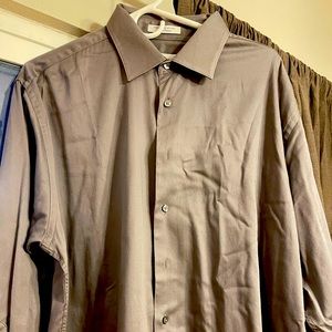Men’s Calvin Klein dress shirt